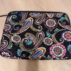 Vera Bradley Laptop Case zipper